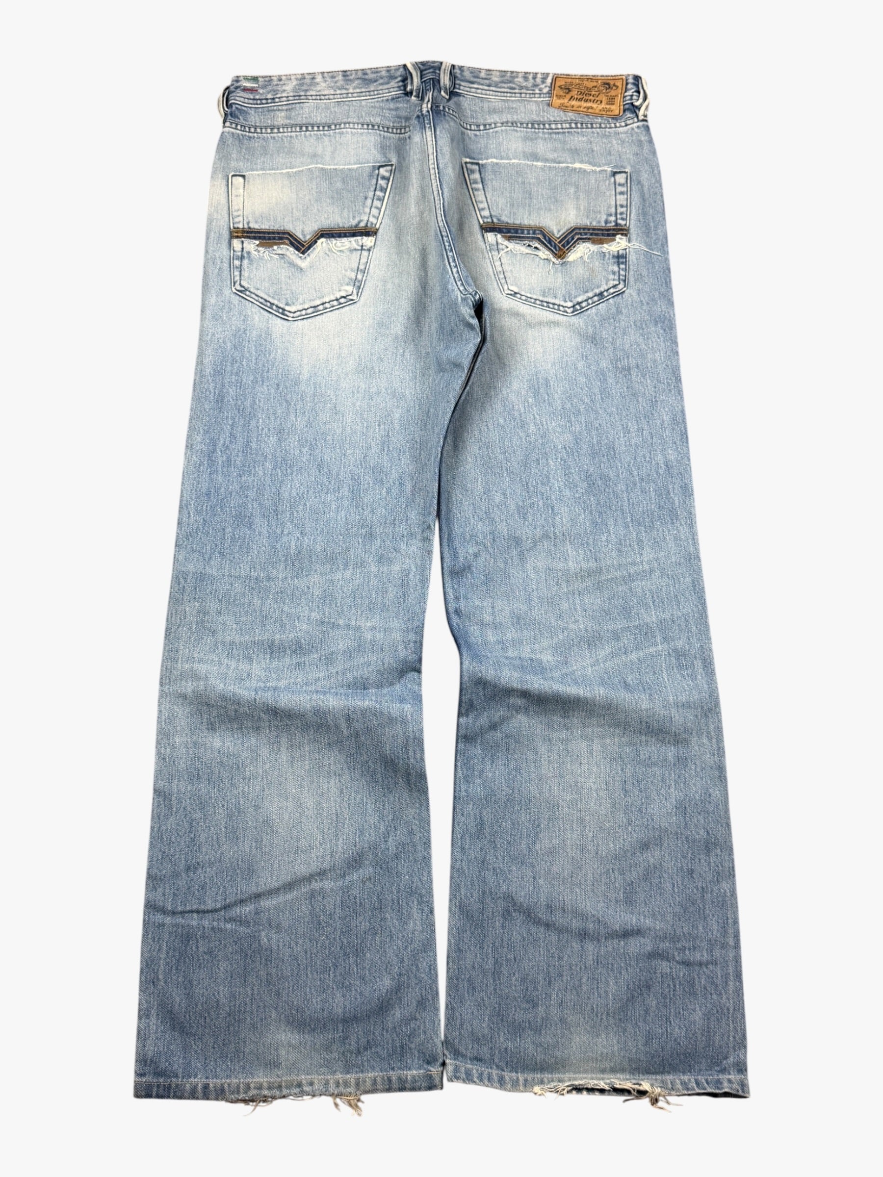 Diesel Bootcut (L) / (W36)