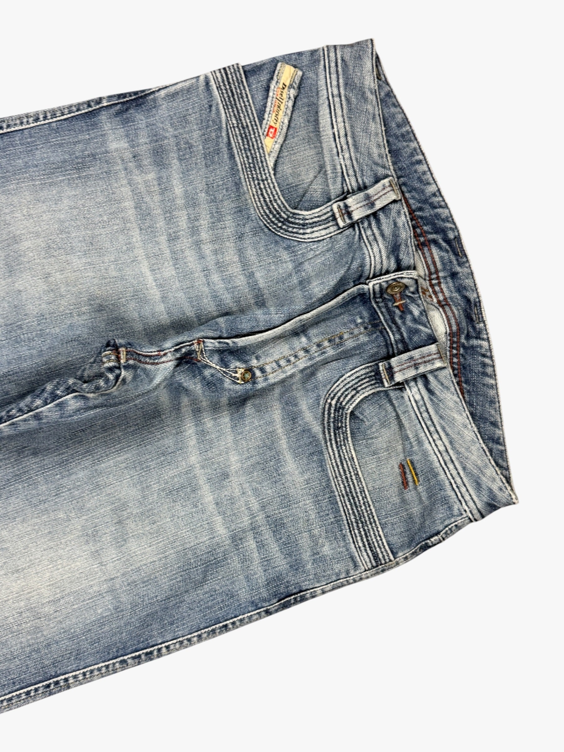 Women - Diesel Bootcut (L) / (W32)