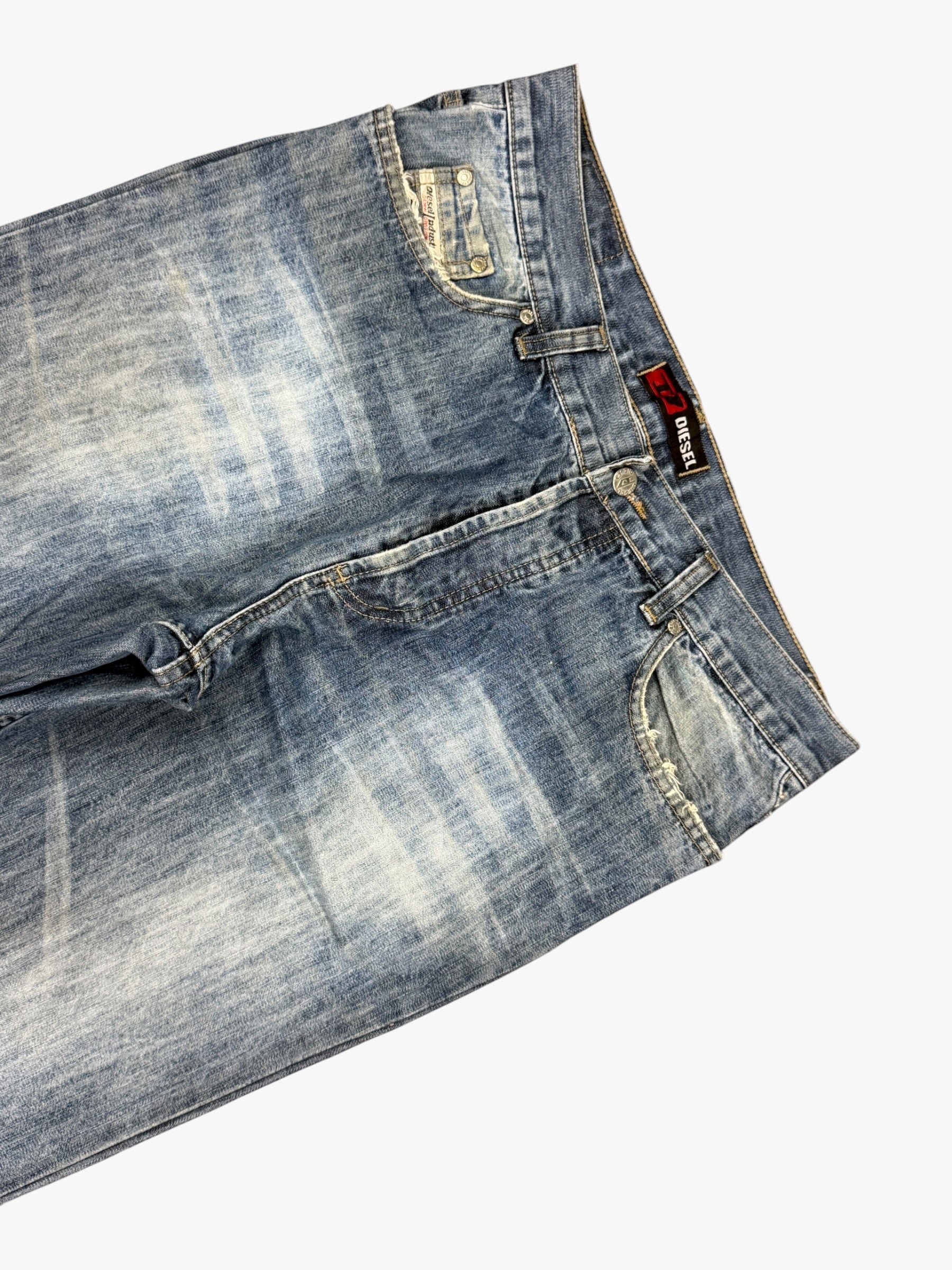 Diesel Straight Washed (M)