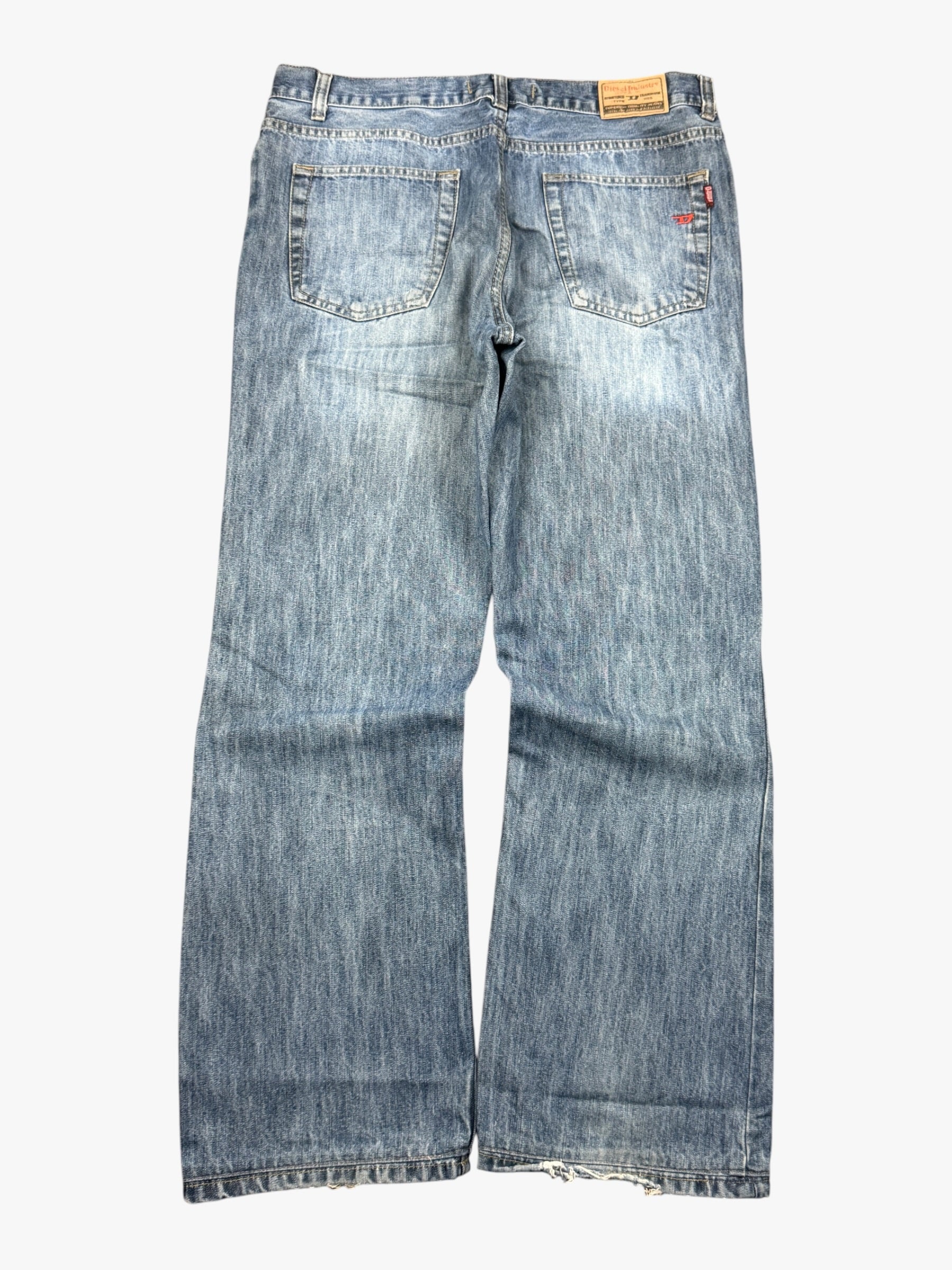 Diesel Straight Washed (M)