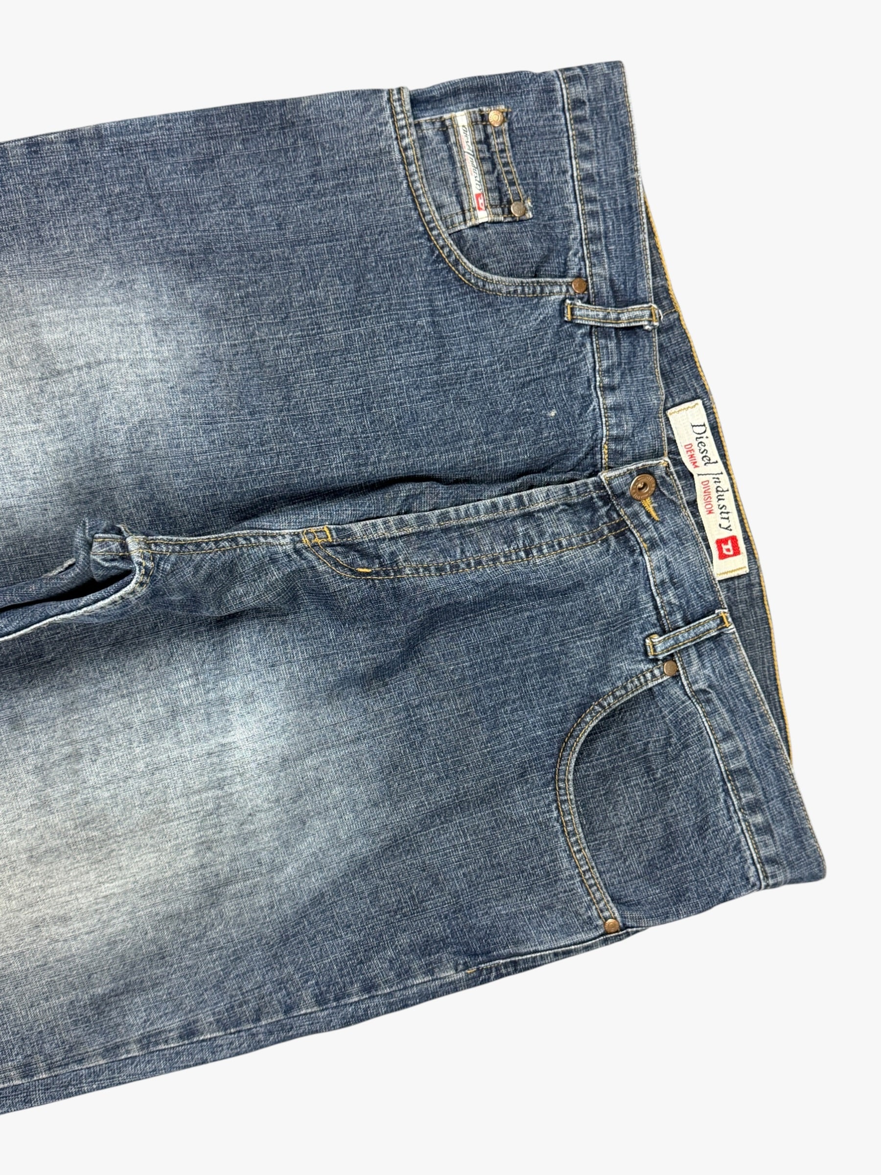 Diesel Straight (XL) / (W38)