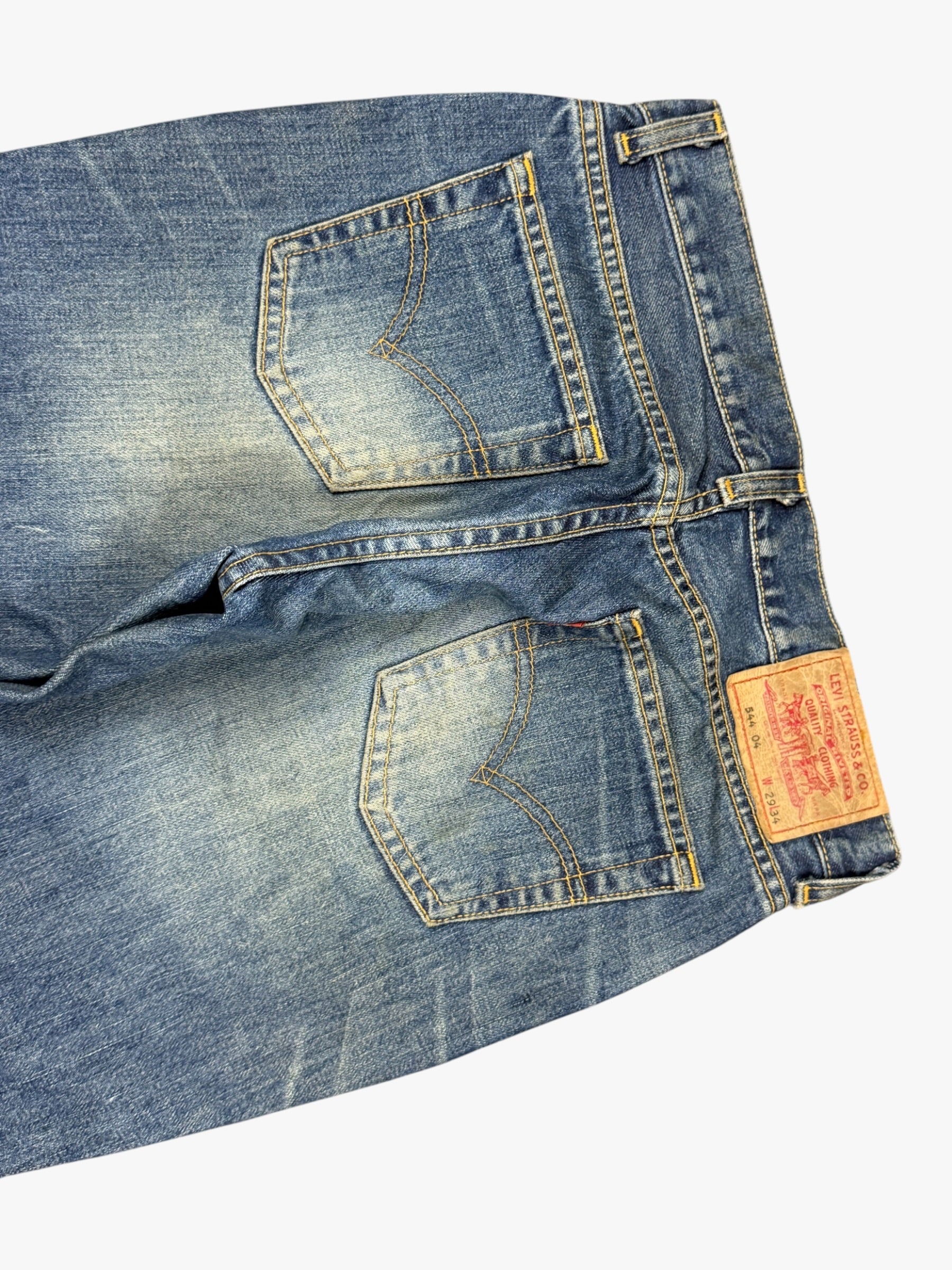 Women - Levis Bootcut (M) / (W29)