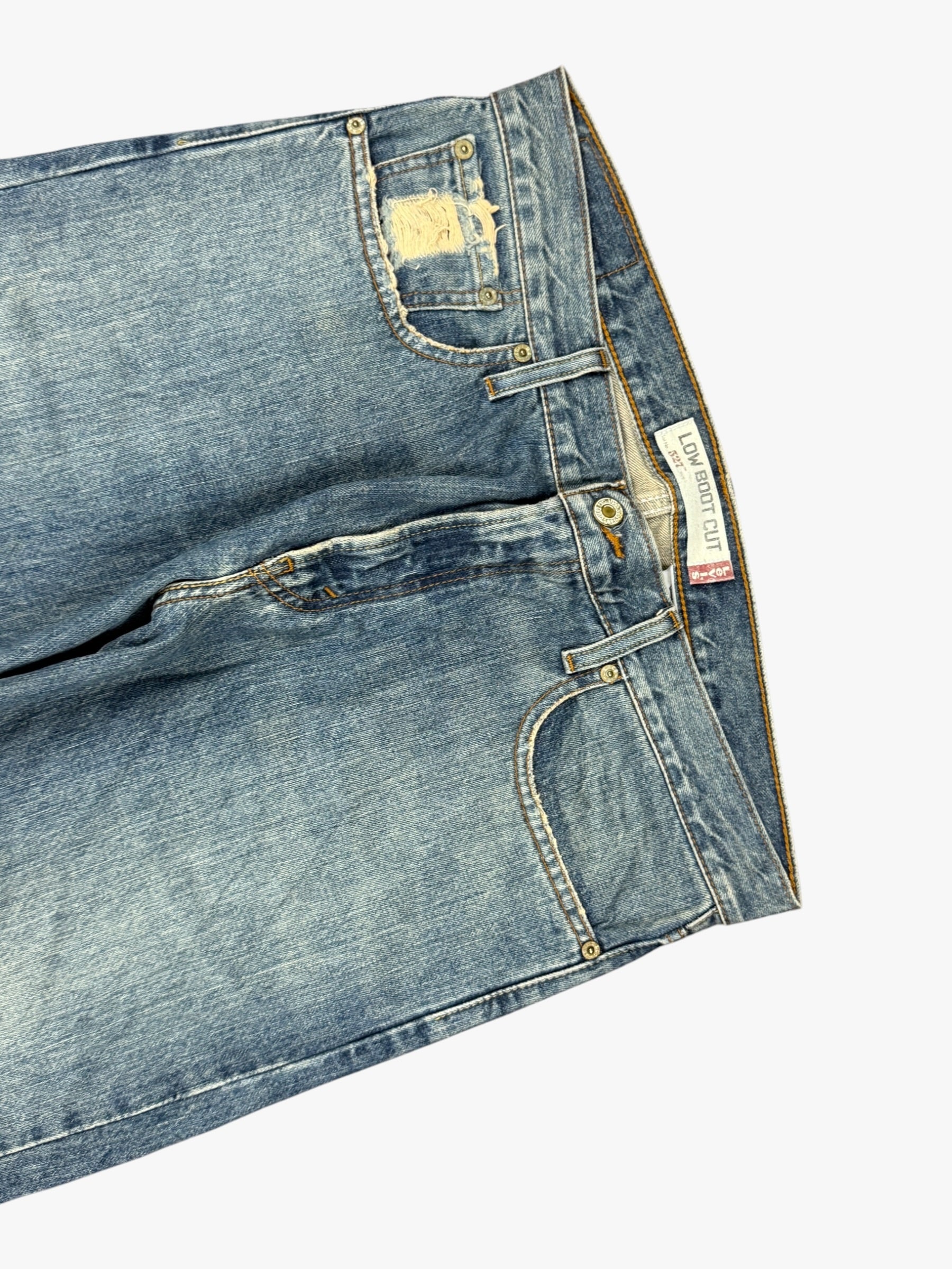 Levis Bootcut (L) / (W34)