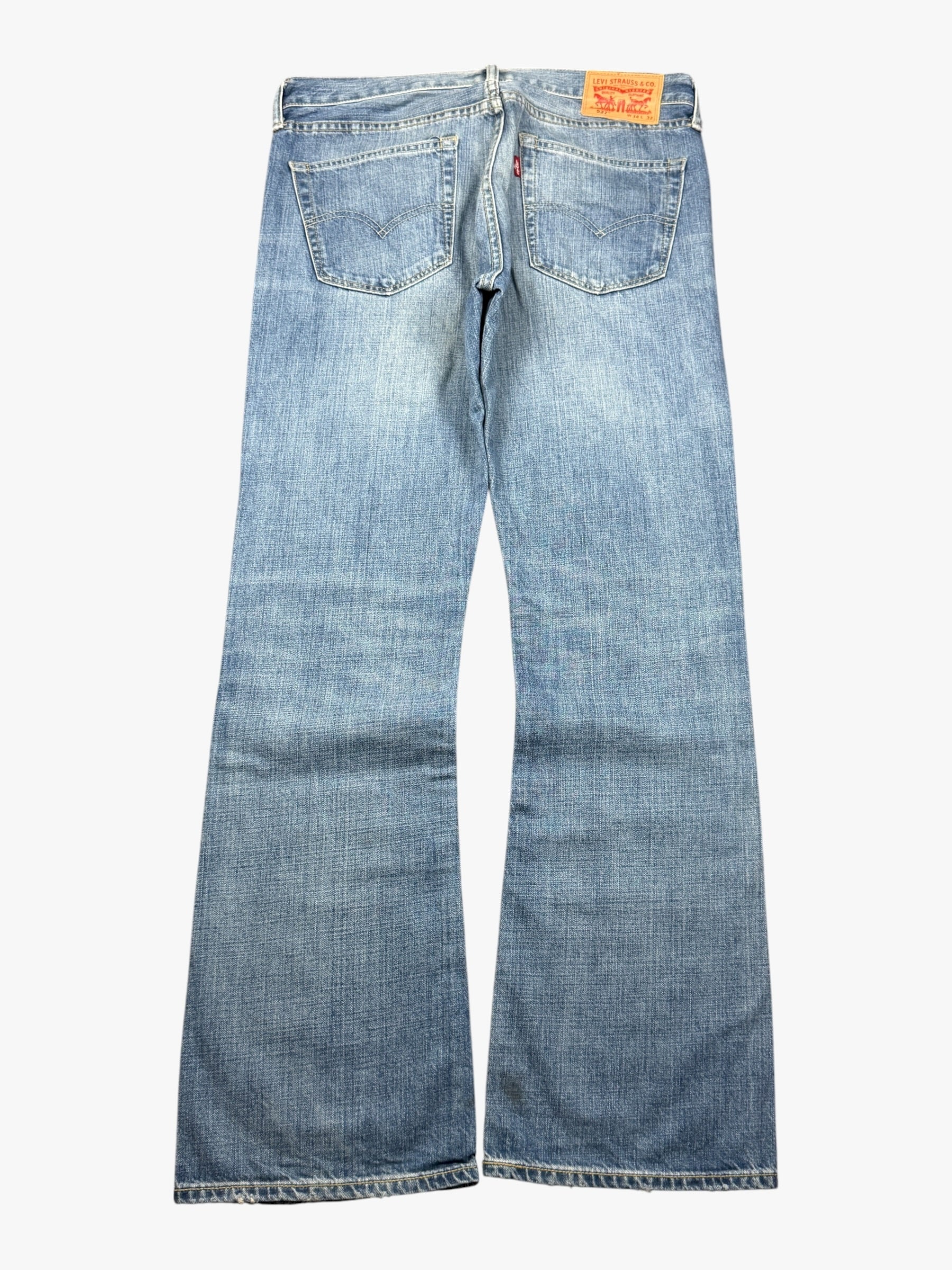 Levis Bootcut (M-L) / (W34)