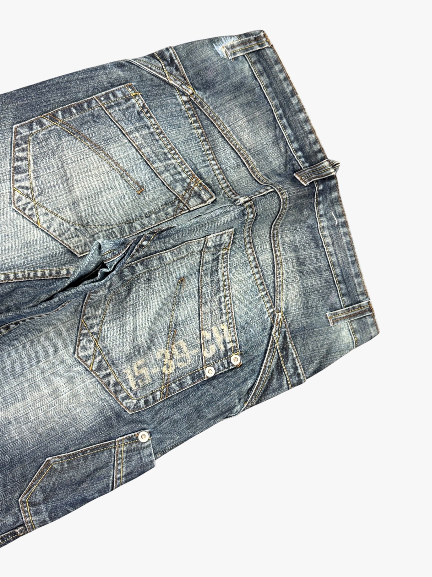 Washed Bootcut (L) / (W34)