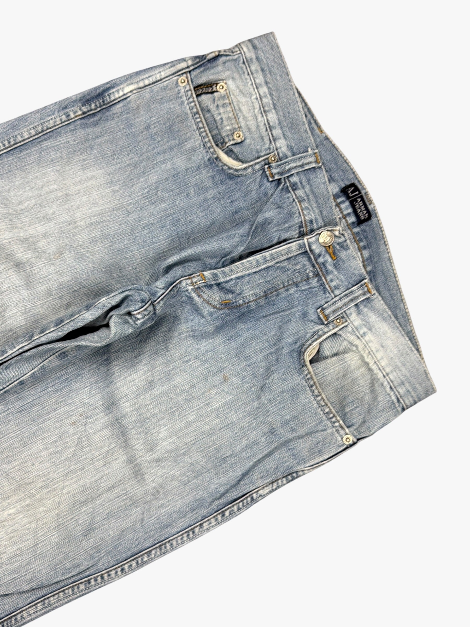 Armani Straight (M)