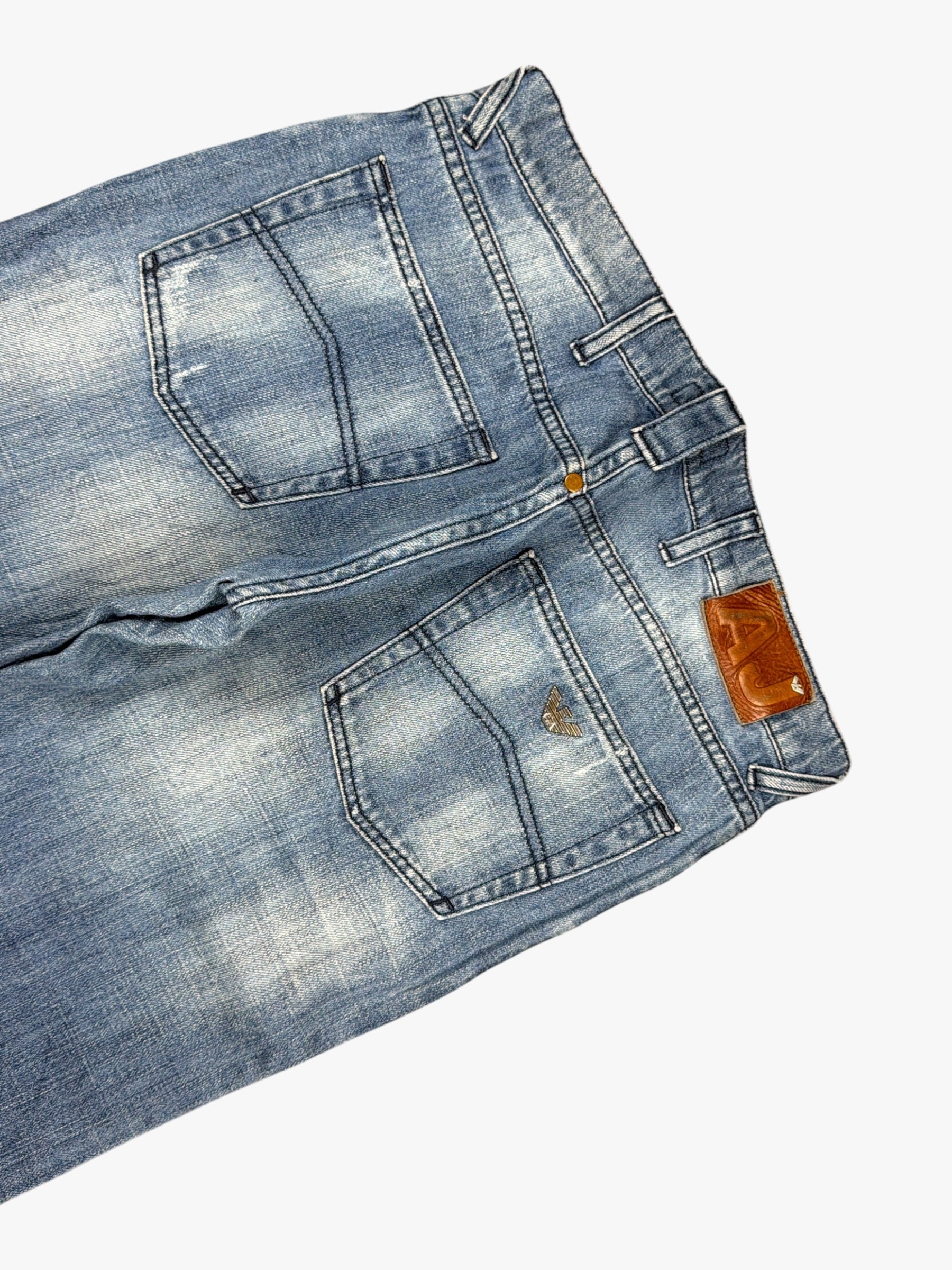 Armani Straight (M) / (W32)