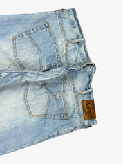 Armani Straight (M)