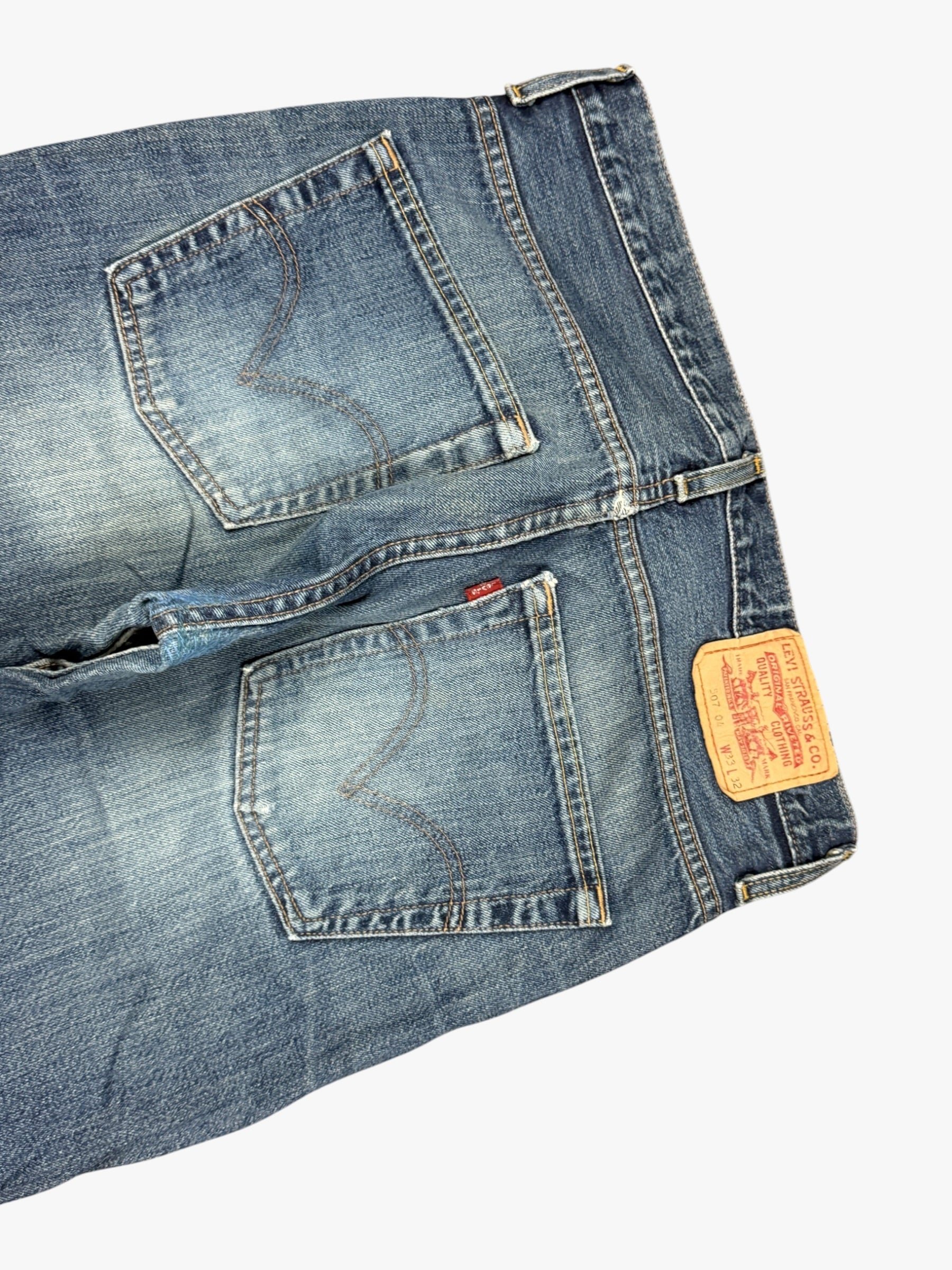 Levis Bootcut (M) / (W33)