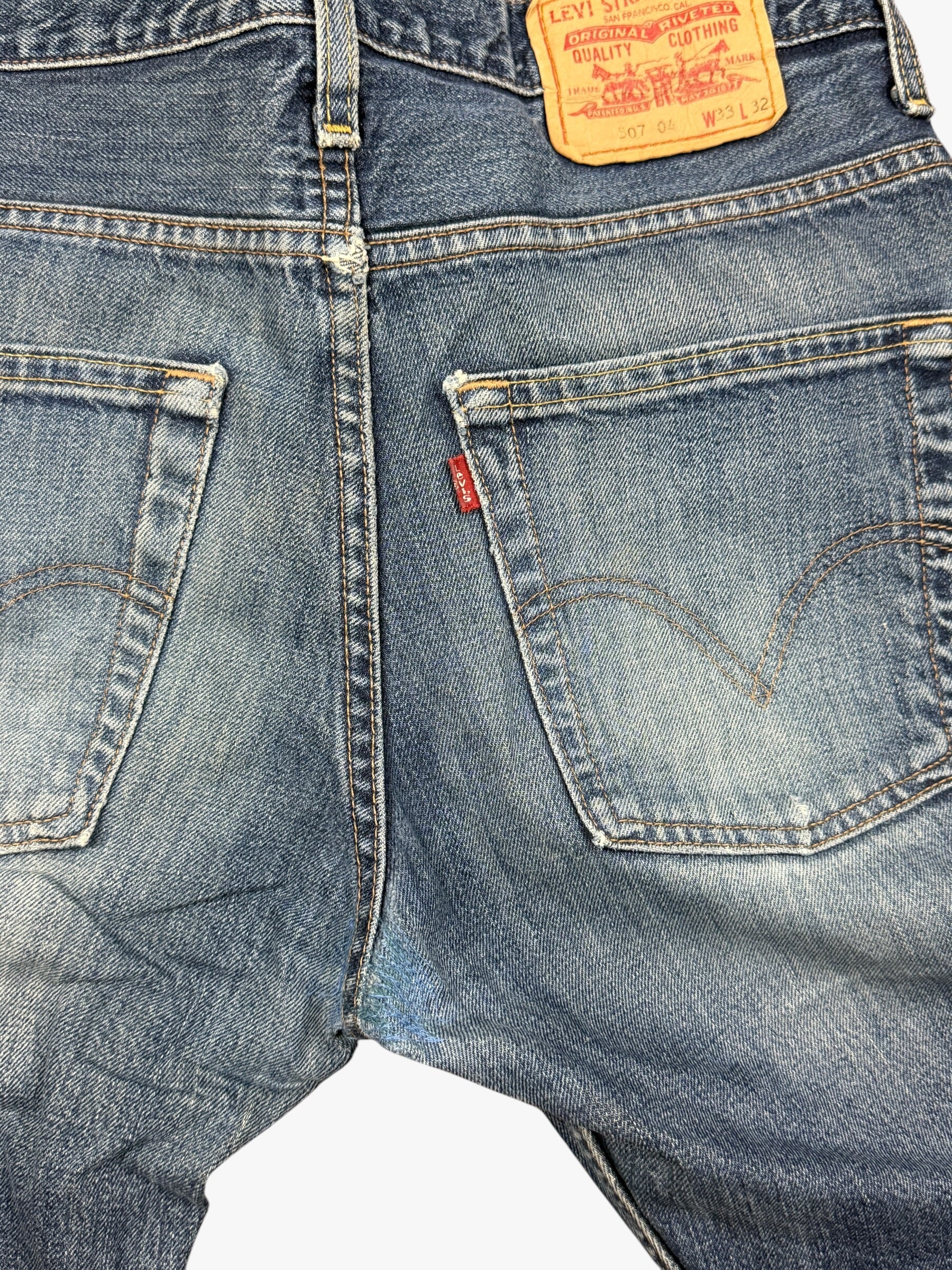 Levis Bootcut (M) / (W33)