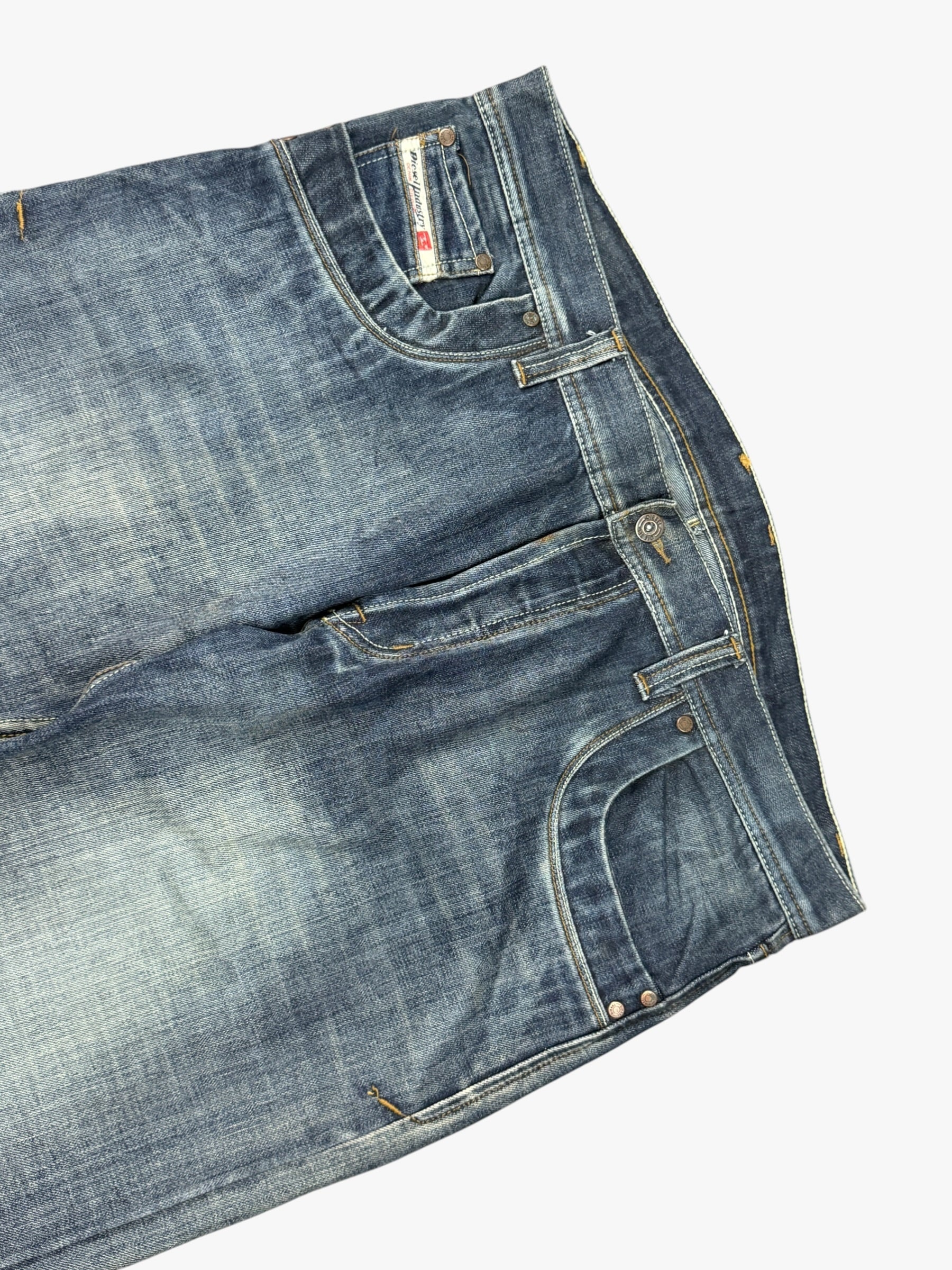 Diesel Straight Washed (XXL)